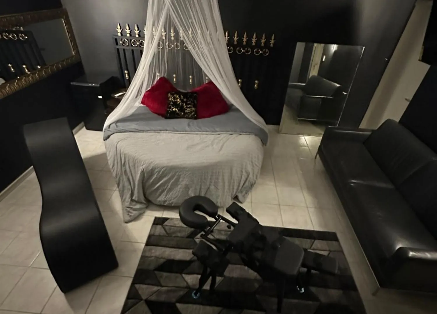 Excecutive Inn Aruba Oranjestad Love hotel
