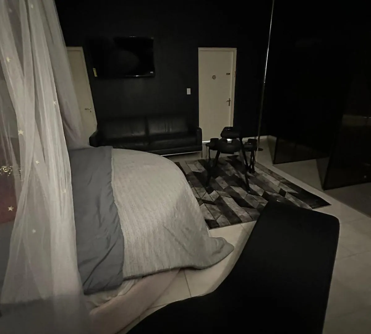 Excecutive Inn Aruba Οράνχεσταντ